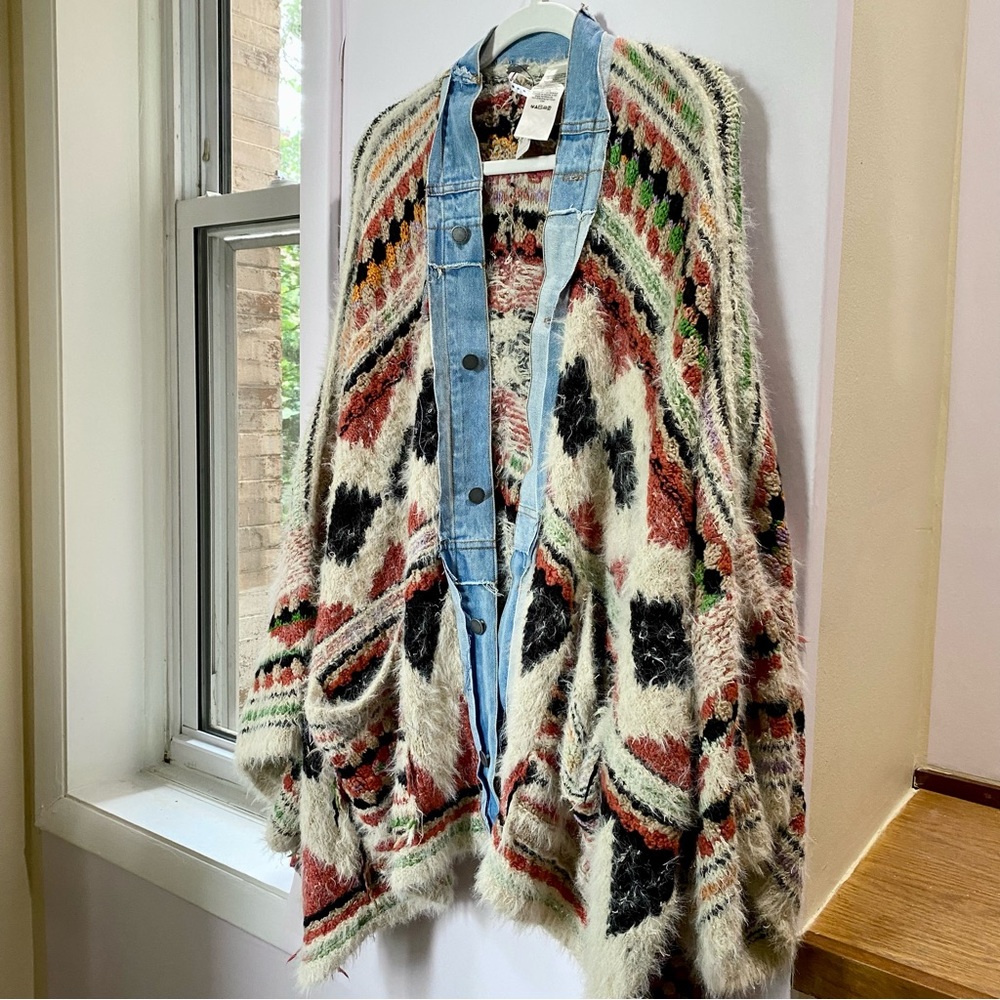 NWT Free People Running Wild Poncho Jacket Sweater Knit Cardi Oversized - Picture 14 of 17